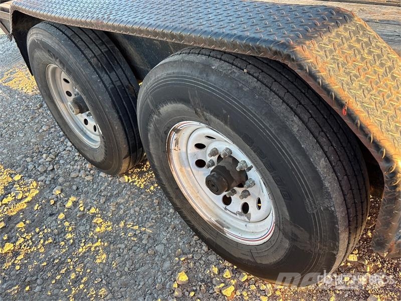 Top Hat 22 ft T/A Equipment Trailer Vehicle transport trailers