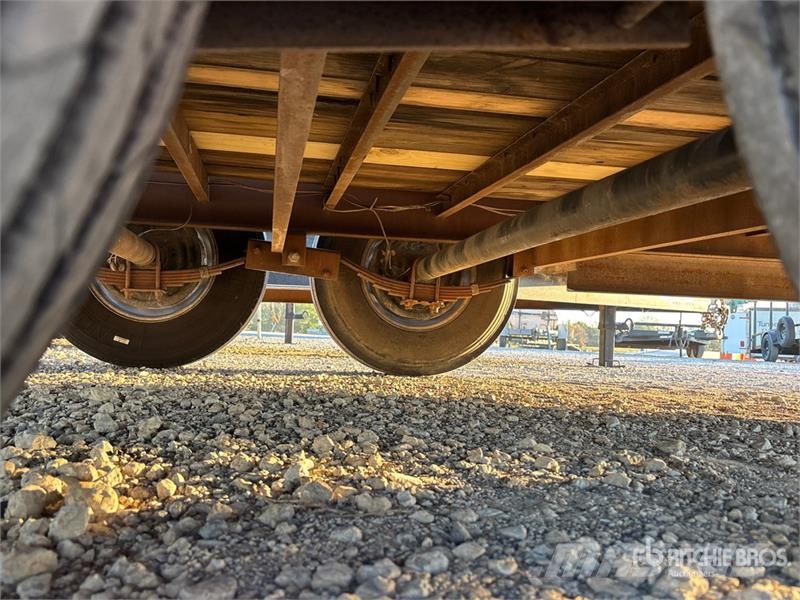 Top Hat 22 ft T/A Equipment Trailer Vehicle transport trailers