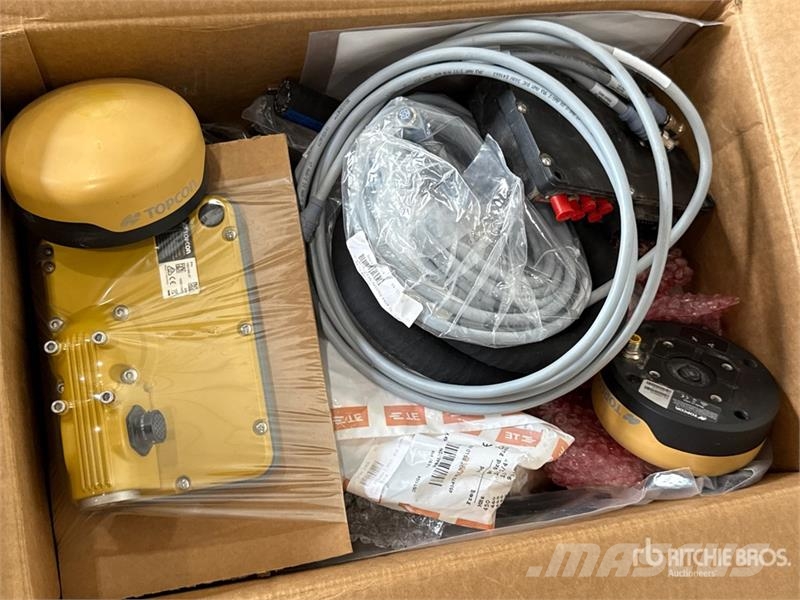 Topcon 3DMCX-MAX DUAL Grade Control System 其他組件