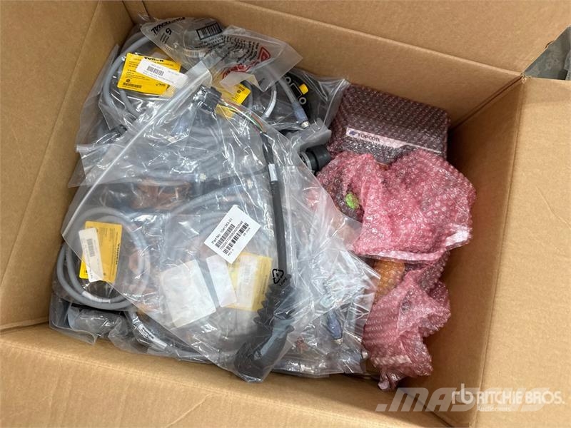 Topcon 3DMCX-MAX DUAL 2 boxes Grade Control System 其他組件