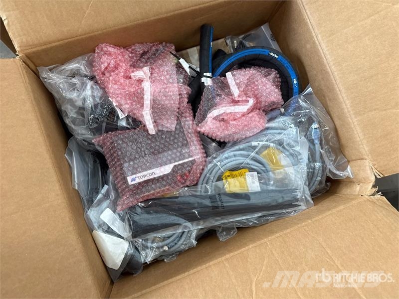 Topcon 3DMCX-MAX DUAL 2 boxes 儀器、測量及自動化設備