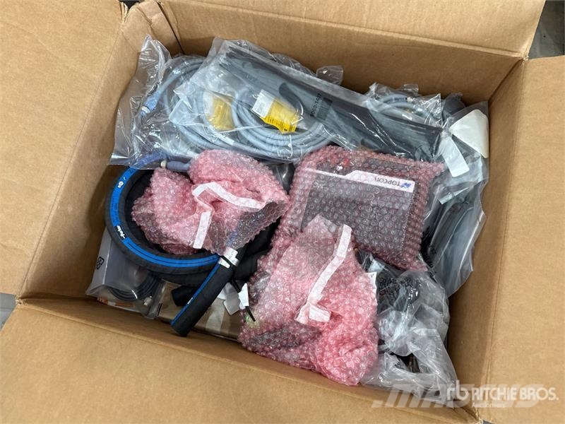 Topcon 3DMCX-MAX DUAL 2 boxes 儀器、測量及自動化設備