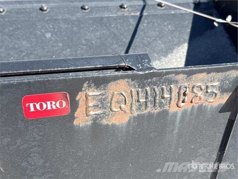 Toro 55 in General Purpose Skid Steer Bucket دلاء