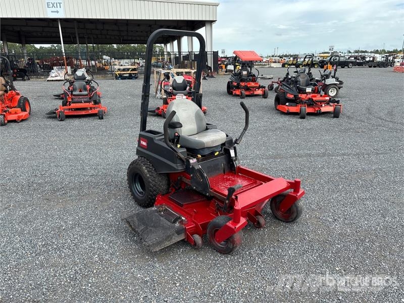 Toro 74883 Ride-On Lawn Mower ركوب الحشائش