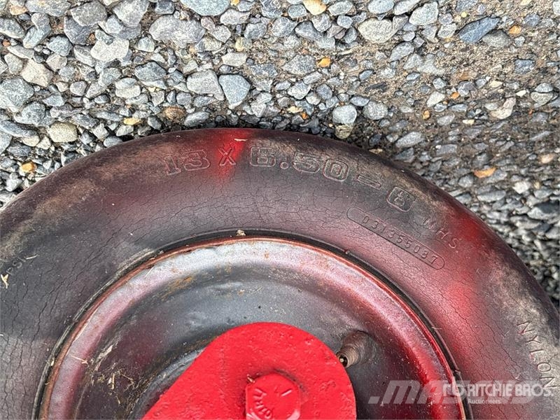 Toro 74883 Ride-On Lawn Mower ركوب الحشائش