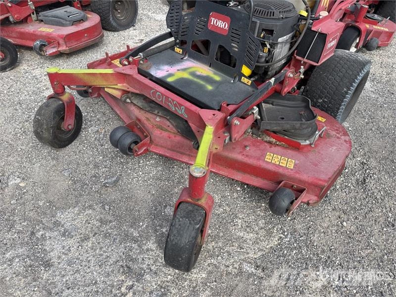 Toro Grandstand 4x2 Stand-On Lawn Mower ركوب الحشائش