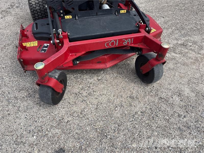 Toro Grandstand Ride-On 52 in Lawn Mower Самоходные газонокосилки