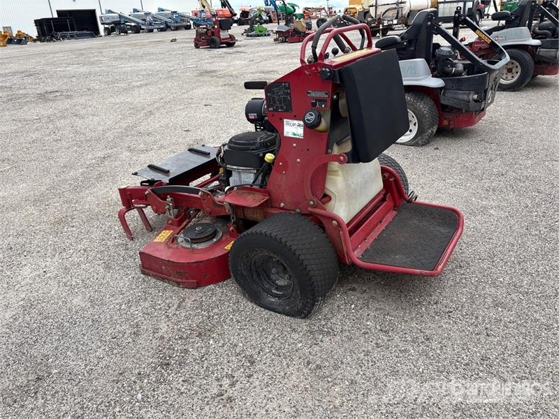 Toro Grandstand Ride-On 52 in Lawn Mower Reitermäher