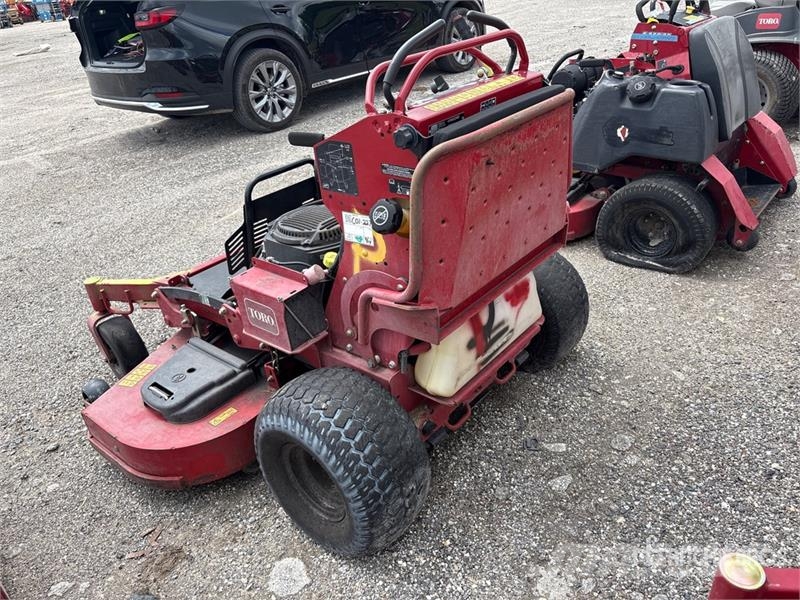 Toro Grandstand Ride-On 60 in Lawn Mower Reitermäher