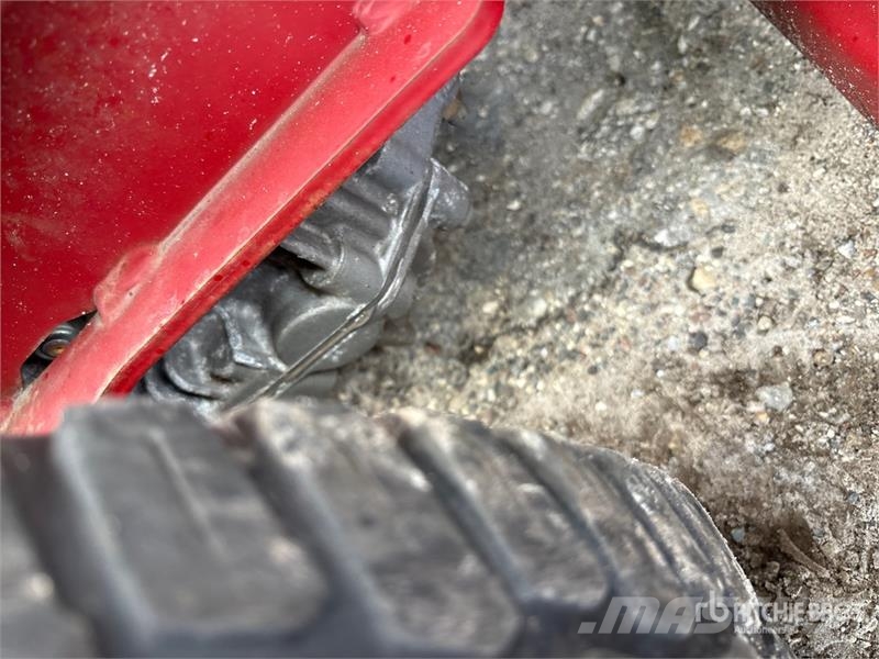 Toro Grandstand Stand-On 60 in Lawn Mower Vrtni traktor kosilnice
