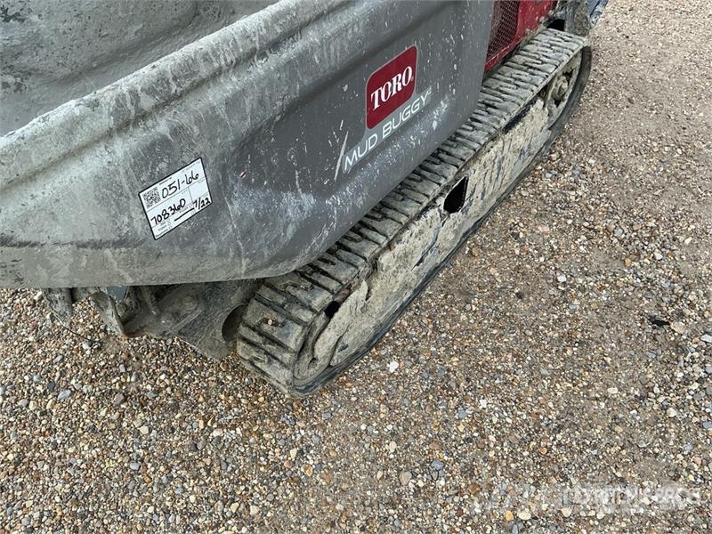 Toro MBTX2500-68138 1.25 ton Stand-On Concrete Buggy Priedai