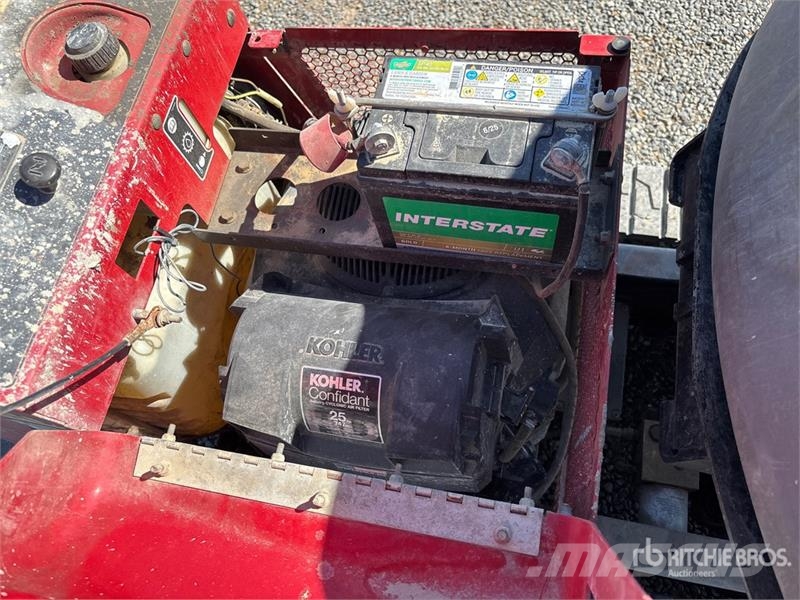 Toro MBTX2500 Stand-On Crawler Concrete Buggy Priedai