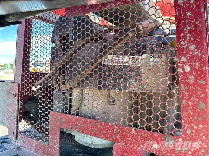 Toro MBTX2500 Stand-On Crawler Concrete Buggy Priedai