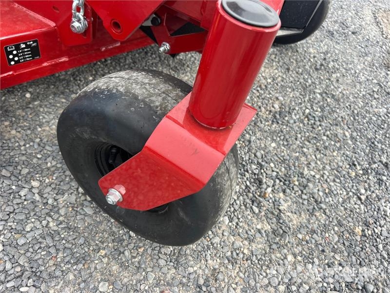 Toro TimeCutter MAX Zero-Turn Lawn Mower (Unused) ركوب الحشائش