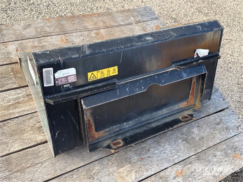 Toro TX1000BKT3.5 22520 24 in Mini Excavator Bucket Cucharones