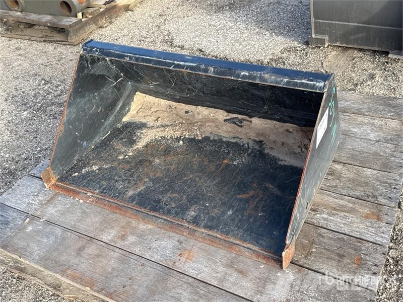 Toro TX1000BKT3.5 22520 24 in Mini Excavator Bucket Cucharones