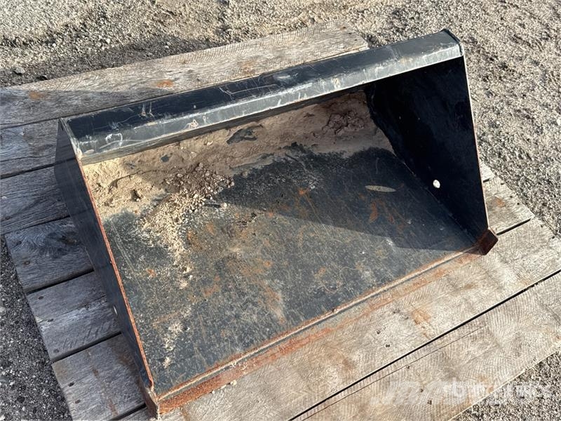 Toro TX1000BKT3.5 22520 24 in Mini Excavator Bucket Cucharones
