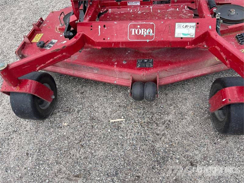 Toro ZTR Z Master 5000 Ride-On 72 in Lawn Mower Самоходные газонокосилки