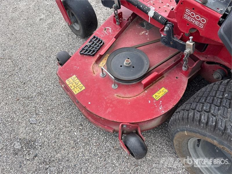 Toro ZTR Z Master 5000 Ride-On 72 in Lawn Mower Самоходные газонокосилки