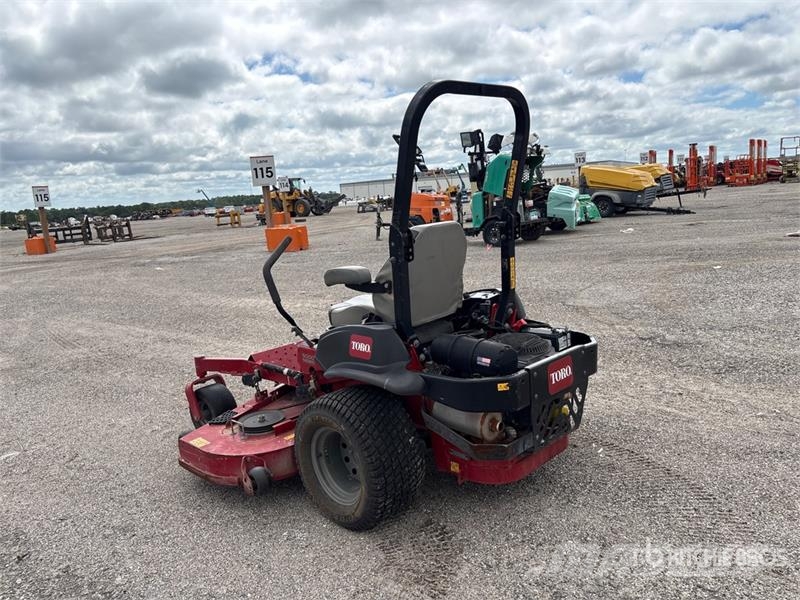 Toro ZTR Z Master 5000 Ride-On 72 in Lawn Mower Самоходные газонокосилки