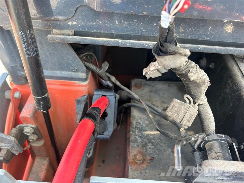 Toyota 05-8FBM20T 4000 lb Electric Forklift 전동 지게차