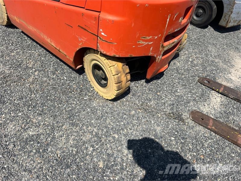 Toyota 05-8FBM20T 4000 lb Electric Forklift 전동 지게차