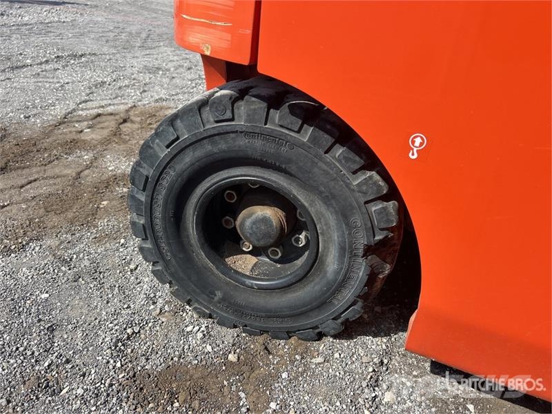 Toyota 05-8FBM25T 5000 lb Electric Forklift Elektriskie autoiekrāvēji