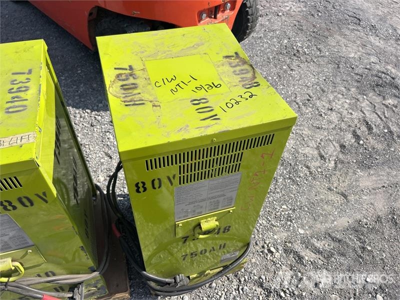 Toyota 05-8FBM25T 5000 lb Electric Forklift Elektriskie autoiekrāvēji