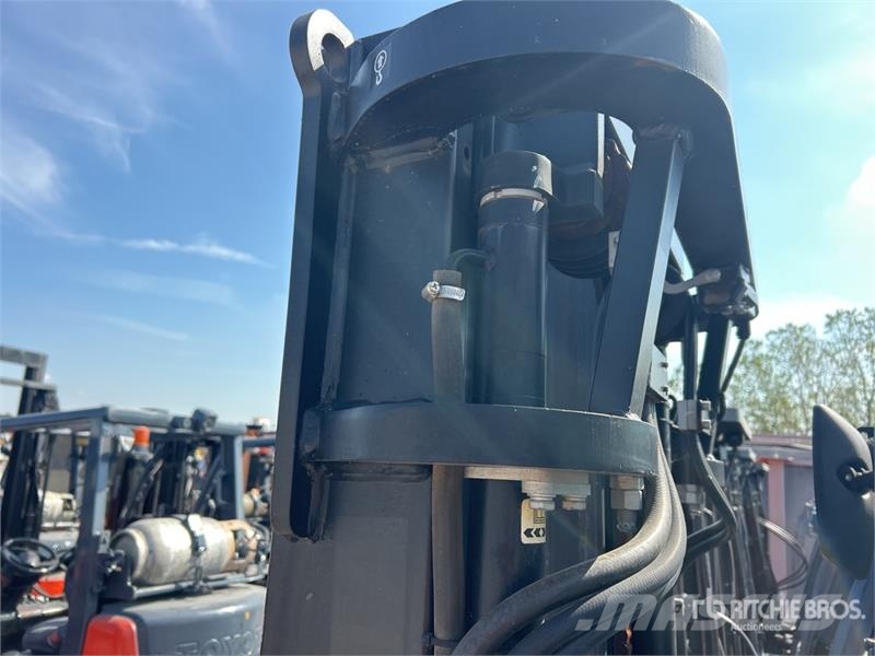 Toyota 05-8FBM25T 5000 lb Electric Forklift Elektriskie autoiekrāvēji