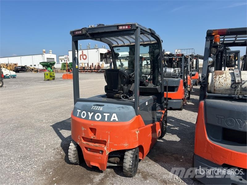 Toyota 05-8FBM25T 5000 lb Electric Forklift Elektriskie autoiekrāvēji