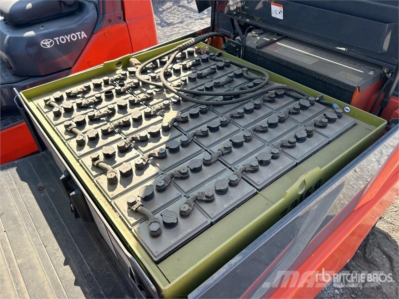Toyota 05-8FBM25T 5000 lb Electric Forklift Elektriskie autoiekrāvēji