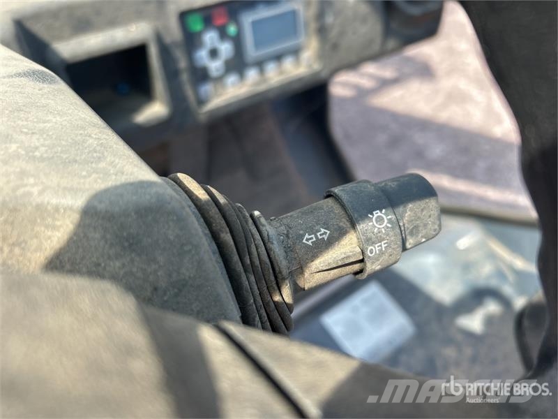 Toyota 05-8FBM40T 7959 lb Electric Forklift Elektriskie autoiekrāvēji