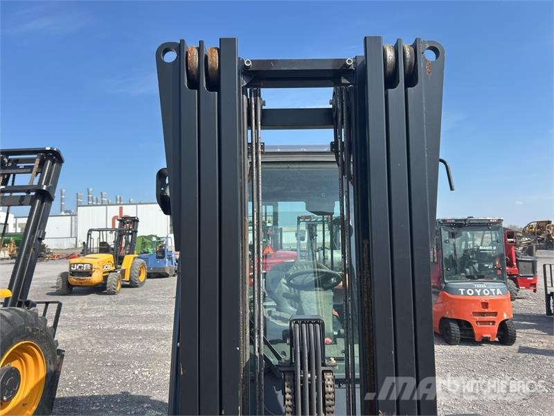 Toyota 05-8FBM40T 7959 lb Electric Forklift Elektriskie autoiekrāvēji