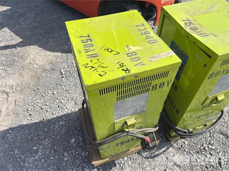 Toyota 05-8FBM40T 7959 lb Electric Forklift Elektriskie autoiekrāvēji