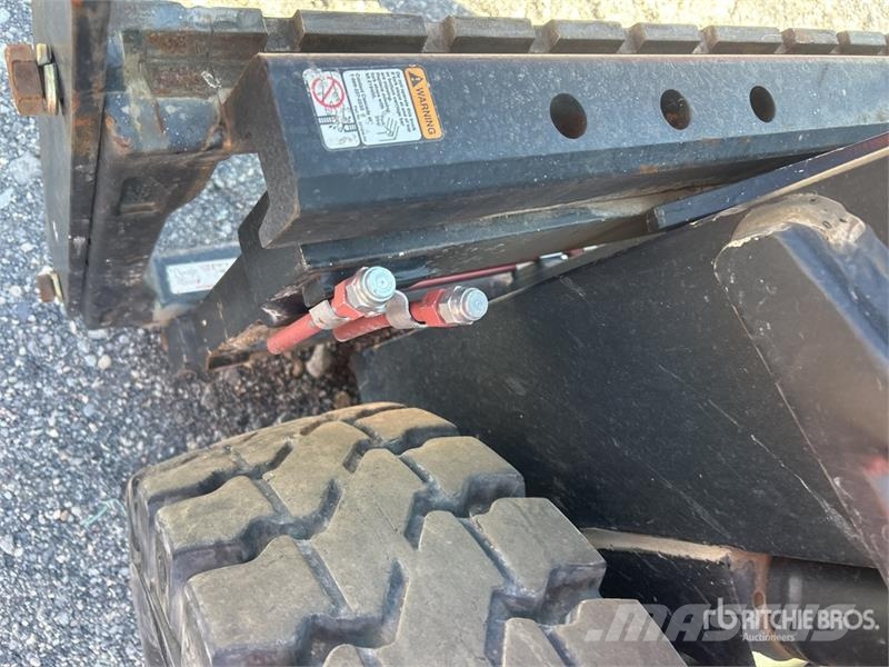 Toyota 05-8FBM40T 7959 lb Electric Forklift Električni viljuškari