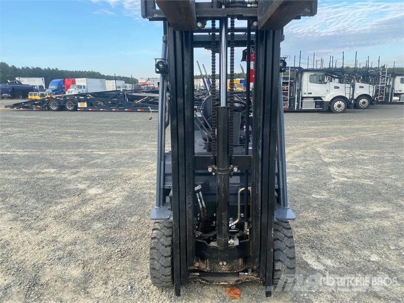 Toyota 50-8FGCU25 4500 lb Cushion Tire Forklift Other