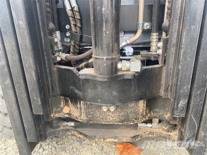 Toyota 50-8FGCU25 4500 lb Cushion Tire Forklift Other