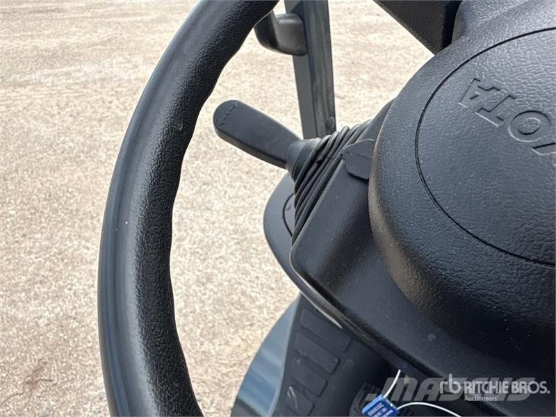 Toyota 50-8FGCU25 5000 lb Cushion Tire Forklift Другие складские механизмы