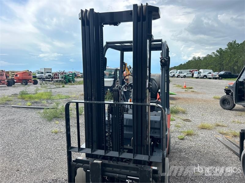 Toyota 50-8FGCU30 5120 lb Cushion Tire Forklift شاحنات ذات رافعات شوكية - أخرى