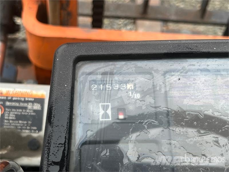 Toyota 5FGC25 4700 lb Cushion Tire Forklift Andere Gabelstapler