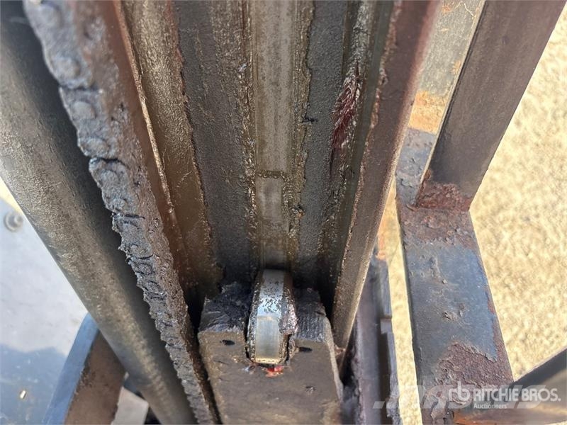 Toyota 6FGCU15 3300 lb Cushion Tire Forklift (Inoperable) Viličarji - drugo