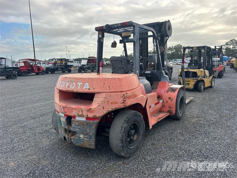 Toyota 7FDU70 그 외 지게차