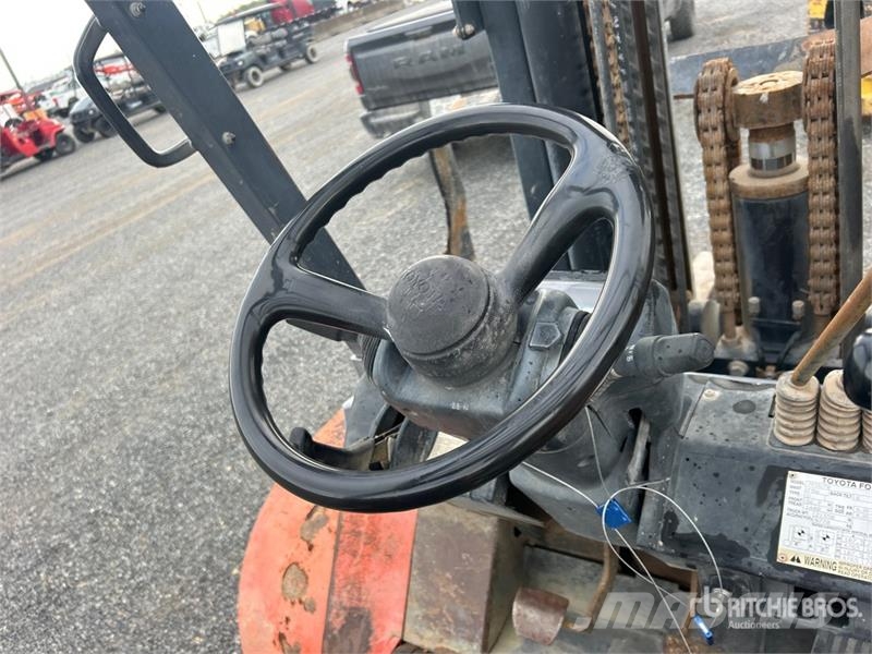 Toyota 7FDU70 그 외 지게차