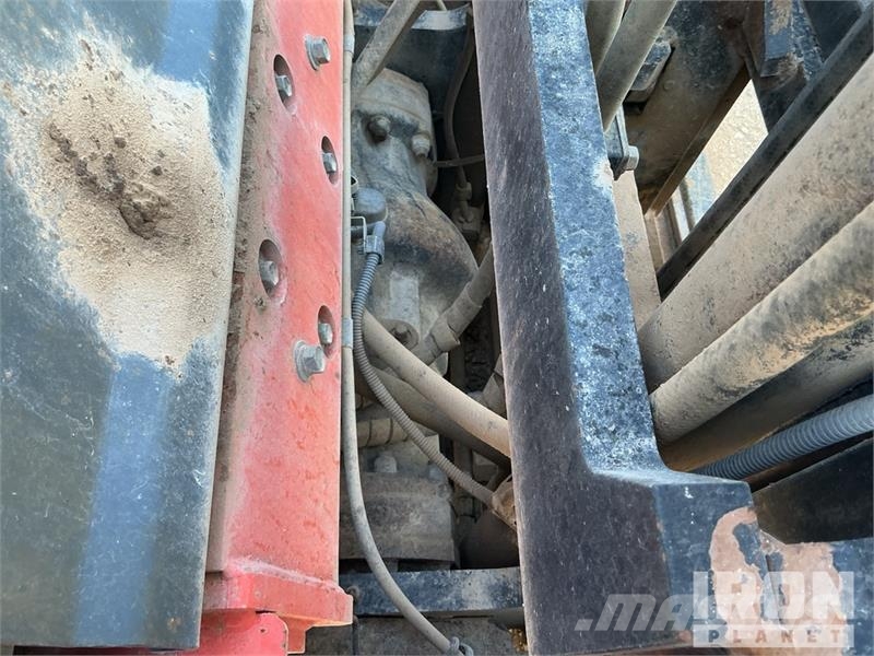 Toyota 7FGU35 7300 lb Pneumatic Tire Forklift 그 외 지게차