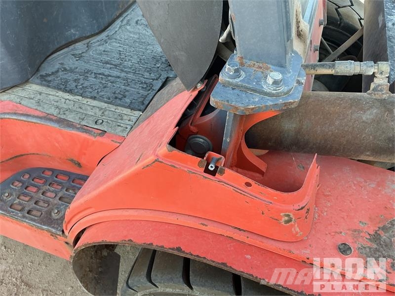 Toyota 7FGU35 7300 lb Pneumatic Tire Forklift 그 외 지게차