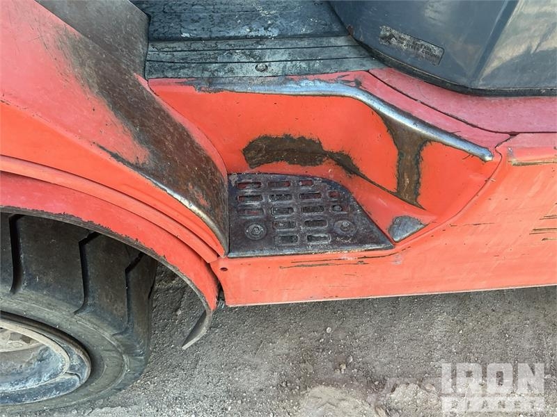 Toyota 7FGU35 7300 lb Pneumatic Tire Forklift 그 외 지게차