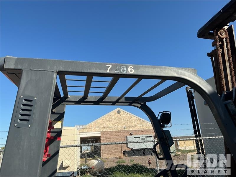 Toyota 7FGU35 7300 lb Pneumatic Tire Forklift 그 외 지게차