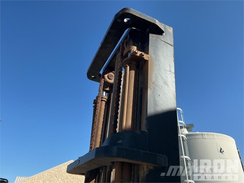 Toyota 7FGU35 7300 lb Pneumatic Tire Forklift 그 외 지게차