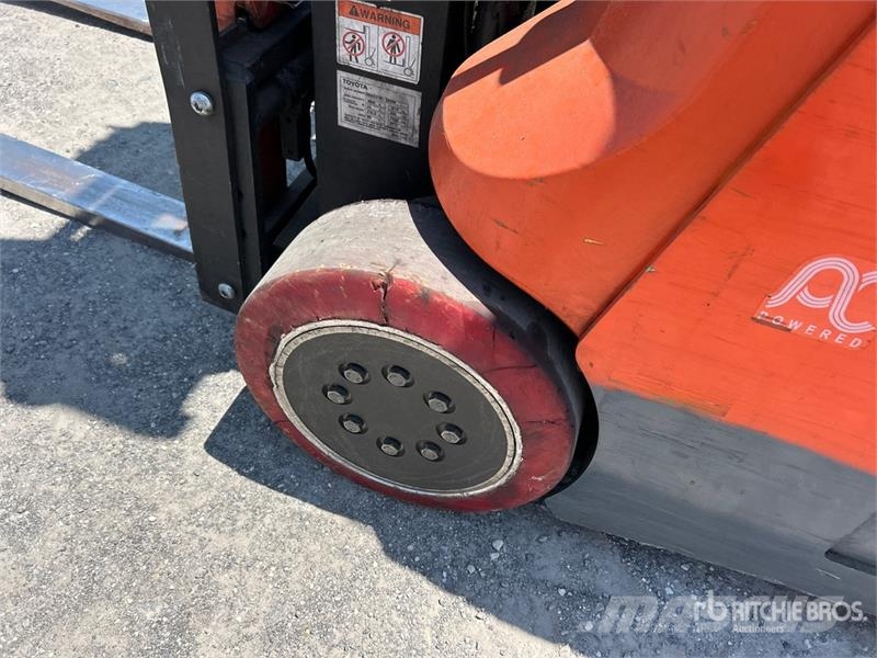 Toyota 8BNCU18 Electric forklifts