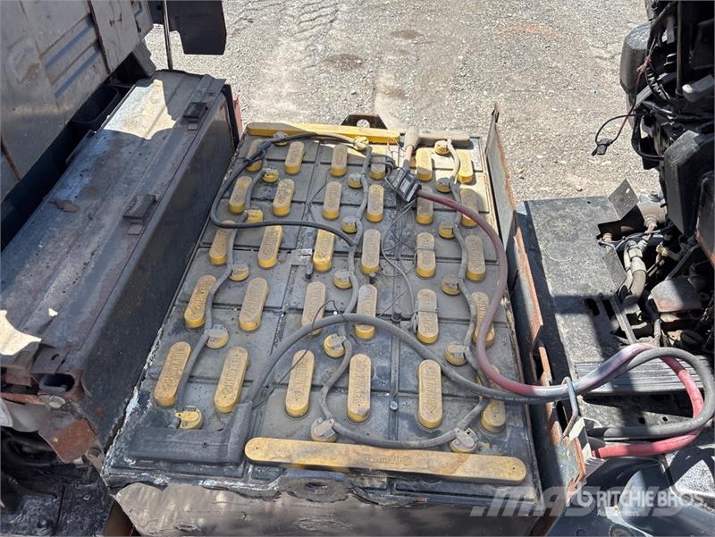 Toyota 8FBE20U Elektriniai šakiniai krautuvai